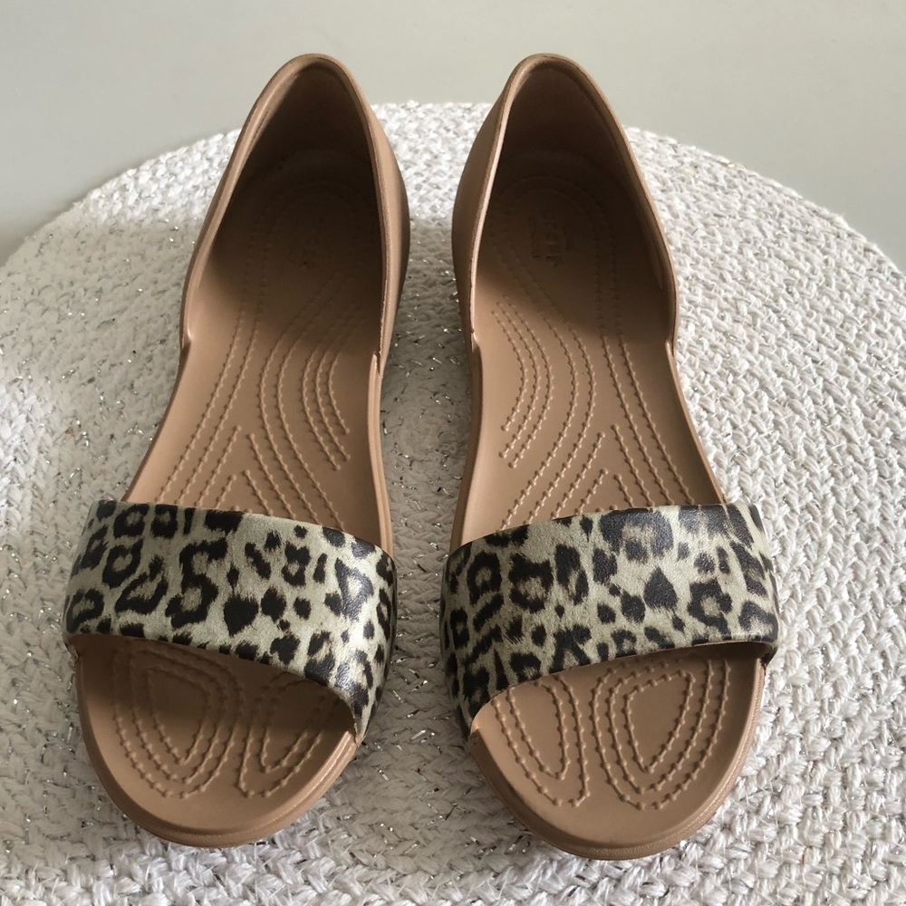 Leopard crocs flats. So comfortable!!